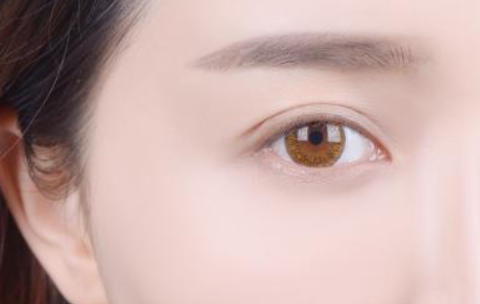 做眼袋手术能同房吗